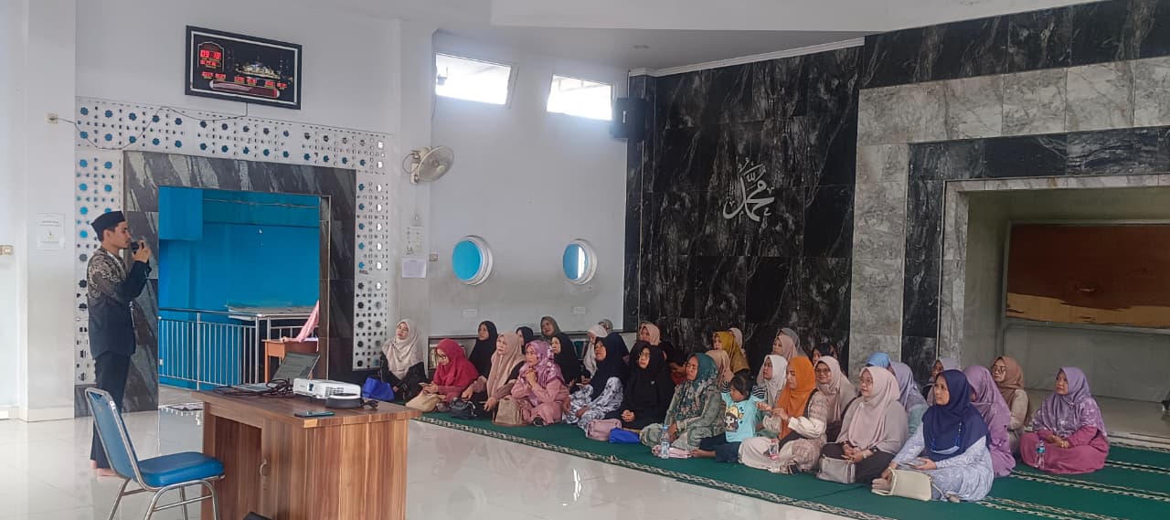 Grow Together, Success Together: Pembagian Rapor Kelas 9 SMP IT Al Fawwaz Sarat Parenting Motivatif